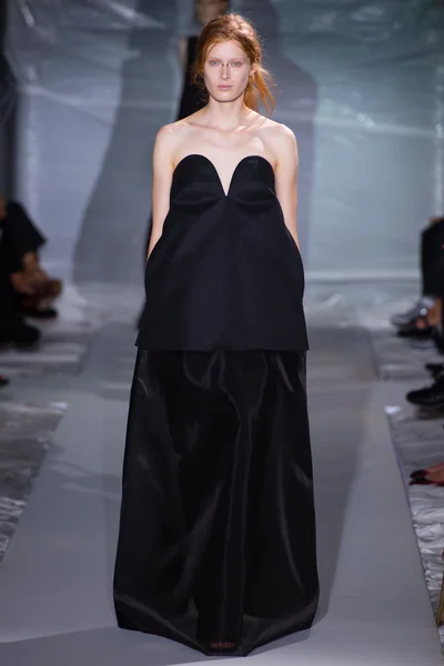 Look 24